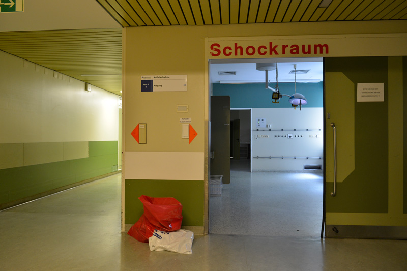 Schockraum in verlassenem Krankenhaus 2013